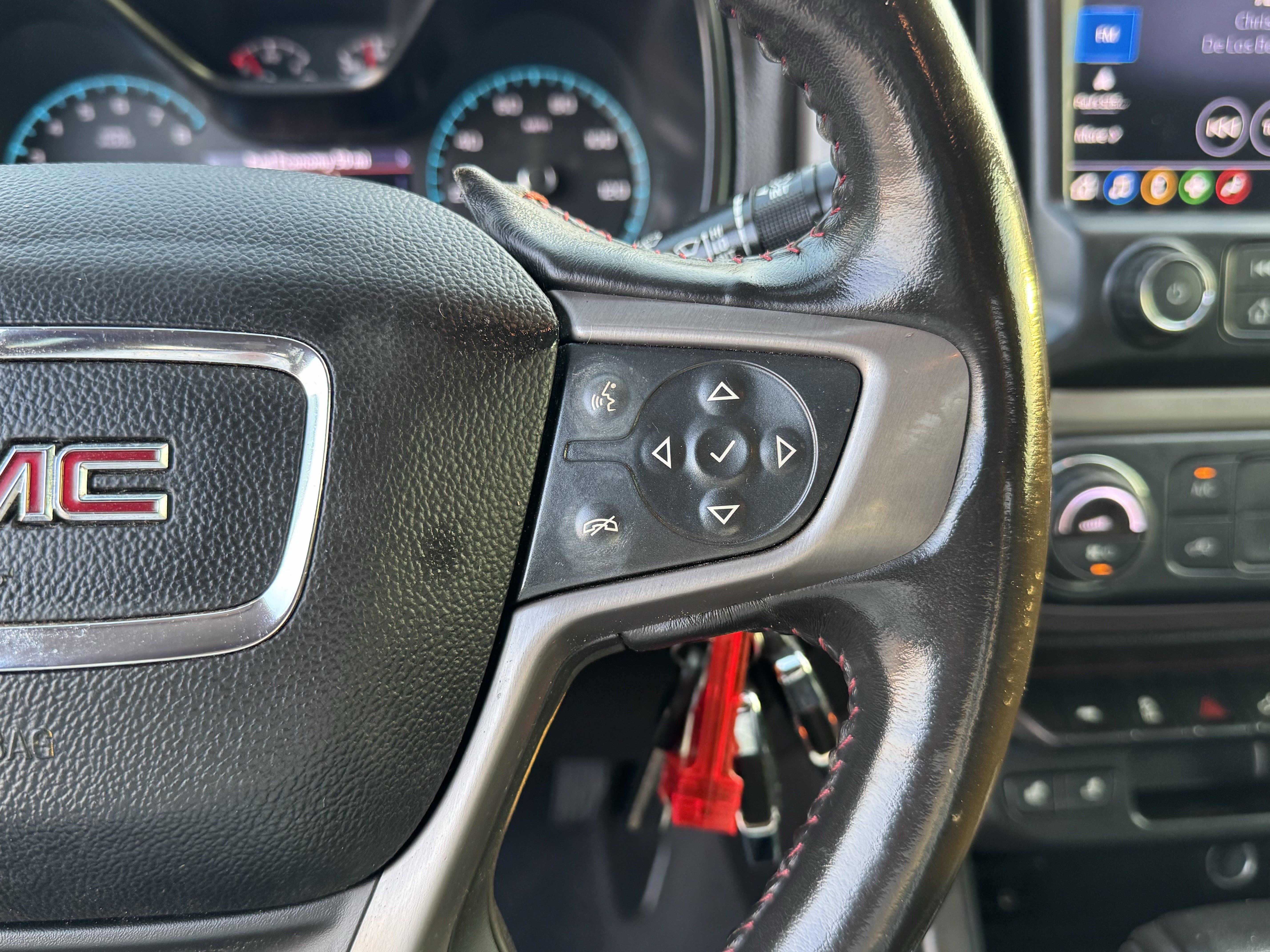 Used 2019 GMC Canyon All Terrain w/ Trailering Package AWD/4WD image 28