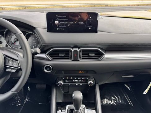 New 2025 MAZDA CX-5 AWD 2.5 S w/ Select Package image 2