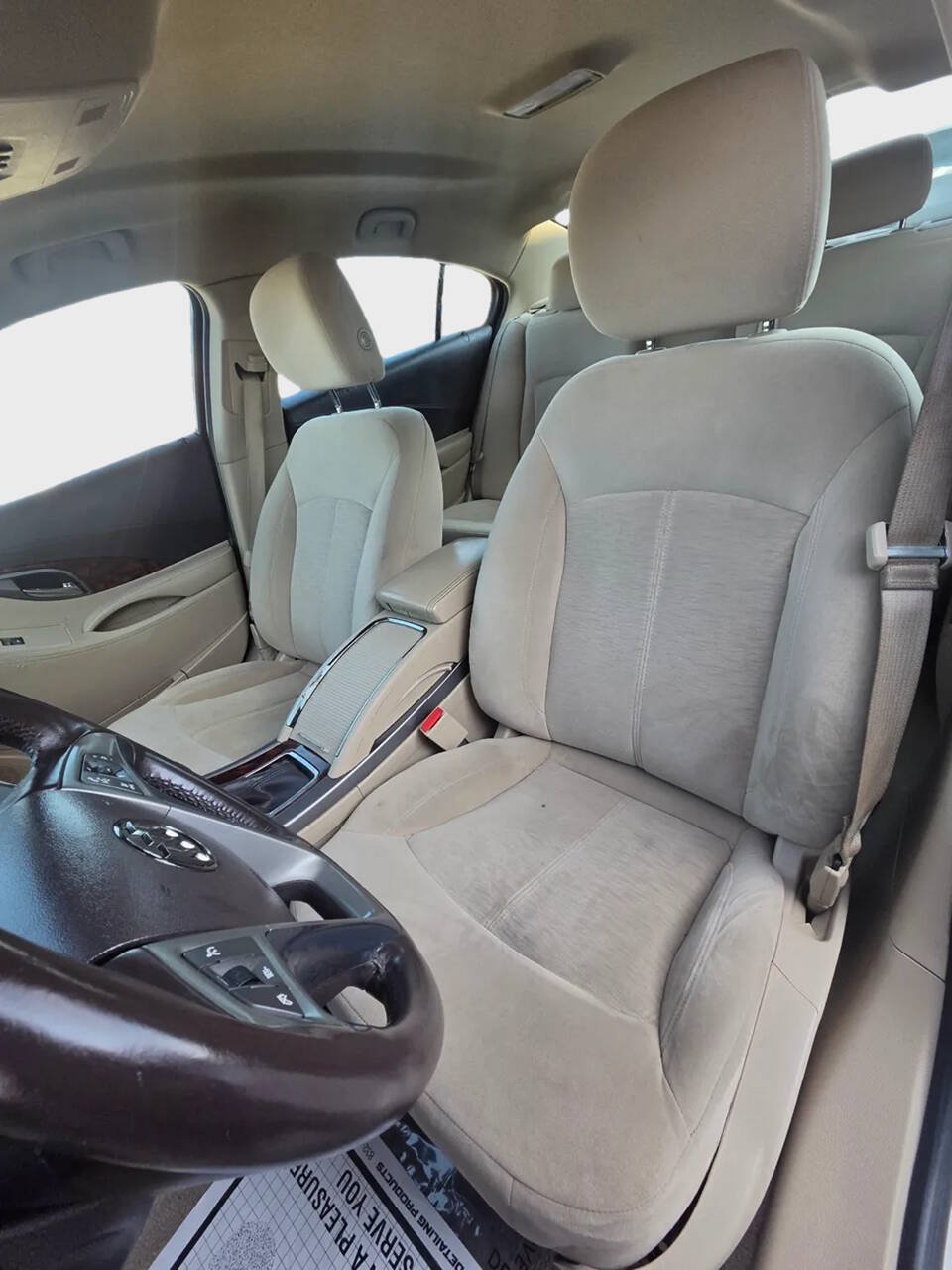 Used 2013 Buick LaCrosse FWD image 9