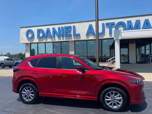 Certified 2025 MAZDA CX-5 AWD 2.5 S w/ Preferred Package image 2