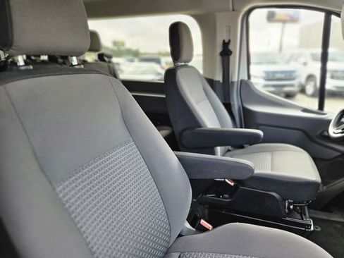Used 2024 Ford Transit 350 XLT image 14