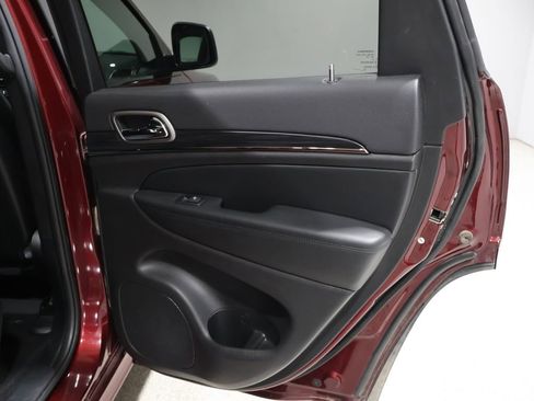 Used 2020 Jeep Grand Cherokee Limited X image 22