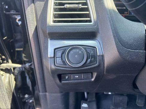 Used 2018 Ford Explorer Sport w/ Equipment Group 401A image 14