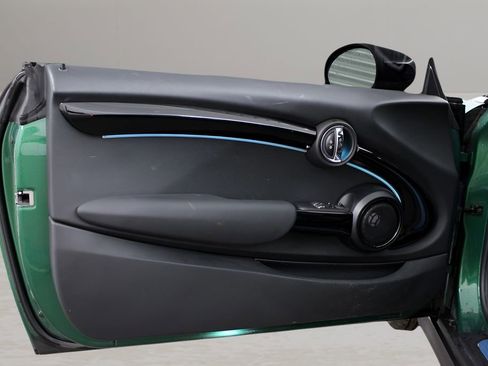 Used 2022 MINI Cooper SE image 13