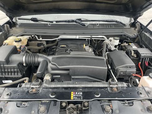 Used 2019 Chevrolet Colorado W/T w/ WT Convenience Package AWD/4WD image 32