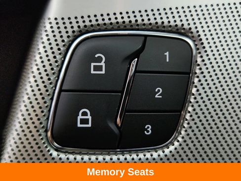 Used 2019 Lincoln Nautilus Reserve w/ Ultimate Package AWD/4WD image 22