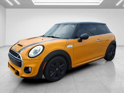 Used 2017 MINI Cooper S FWD image 5