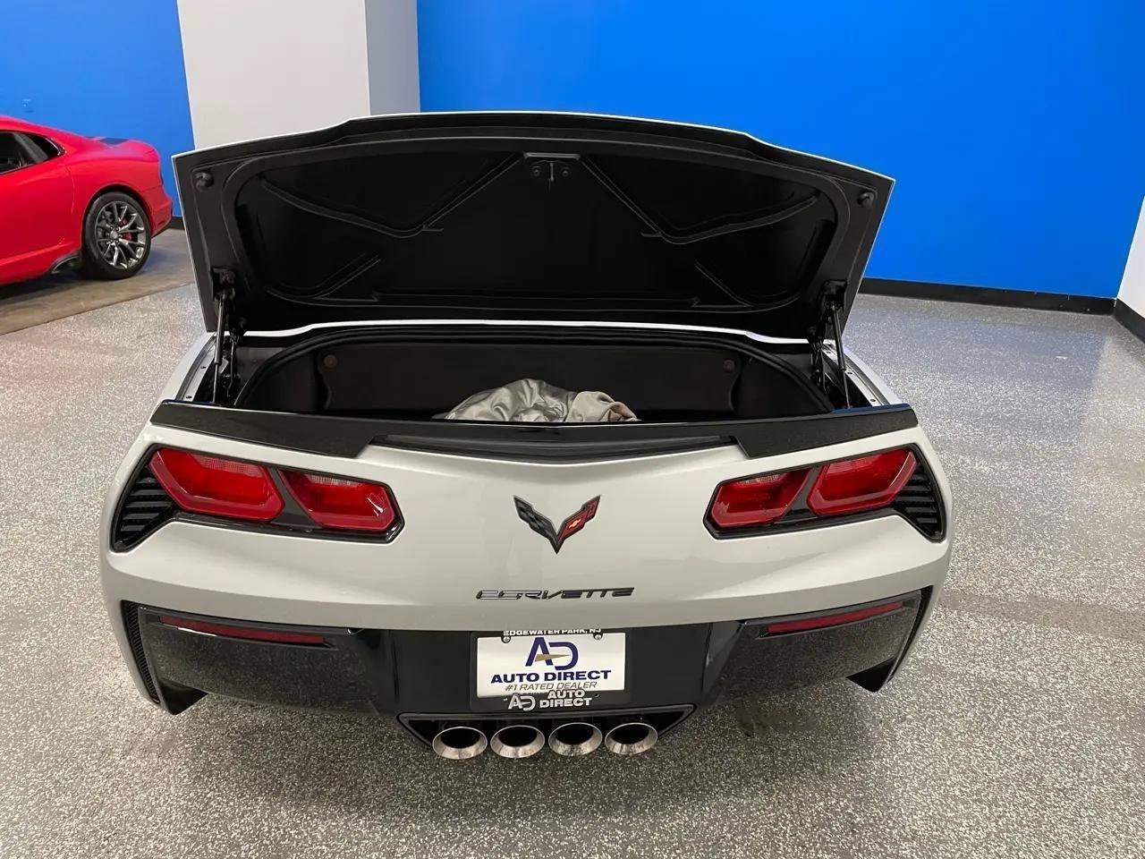 Used 2015 Chevrolet Corvette Stingray Convertible w/ 3LT Preferred Equipment Group RWD image 17