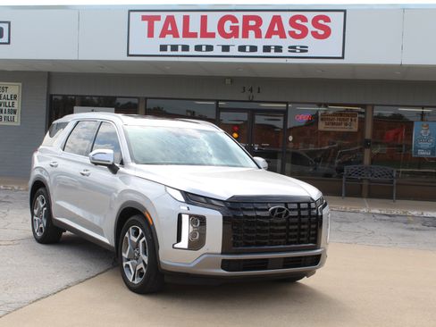 Used 2025 Hyundai Palisade SEL FWD image 1