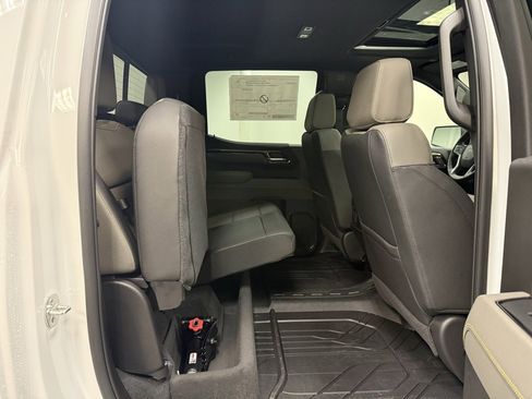 New 2026 Chevrolet Silverado 1500 ZR2 image 19