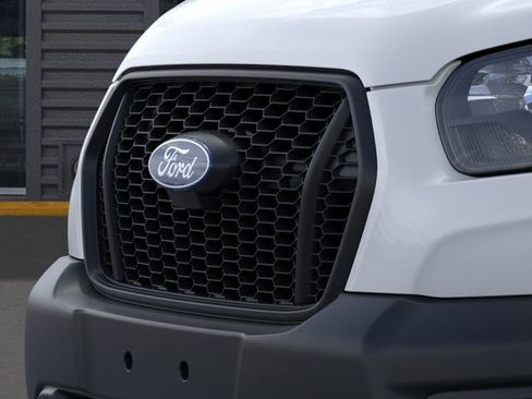 New 2026 Ford Transit 250 148 Medium Roof RWD image 17