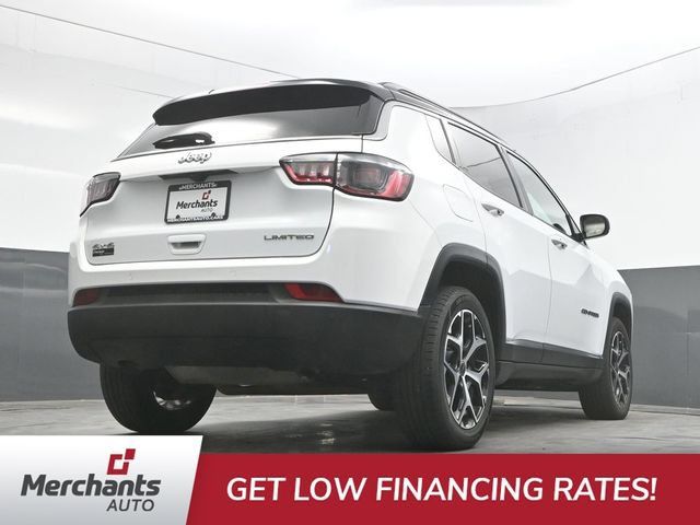 Used 2025 Jeep Compass Limited AWD/4WD image 38