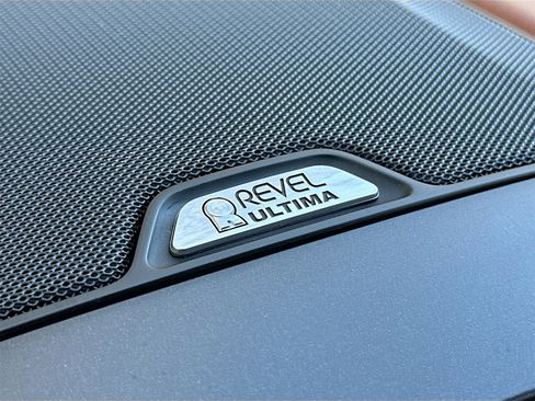 Used 2020 Lincoln Nautilus Black Label w/ Class II Trailer Tow Package image 19