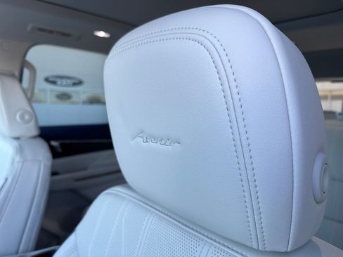 New 2026 Buick Enclave Avenir w/ Super Cruise Package image 19