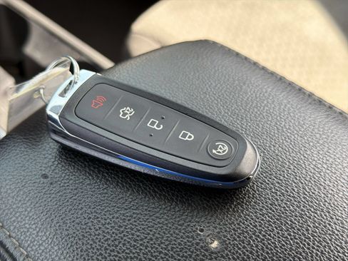 Used 2019 Ford Escape SE AWD/4WD image 35