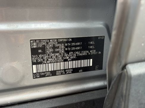 Used 2023 Toyota RAV4 LE AWD/4WD image 23