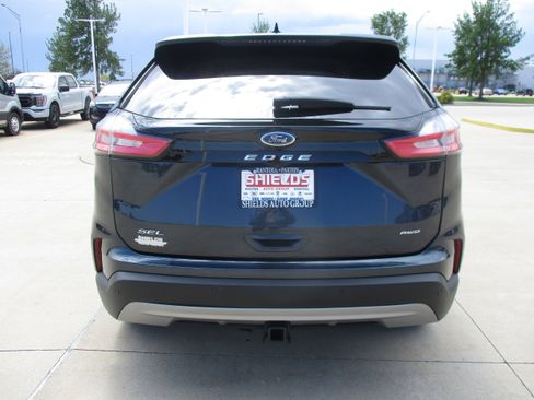 Used 2024 Ford Edge SEL w/ Convenience Package AWD/4WD image 5