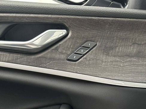 New 2025 Jeep Grand Cherokee Limited image 39