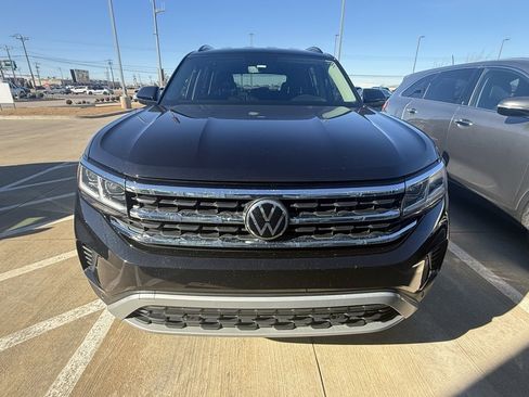 Used 2022 Volkswagen Atlas SE image 1