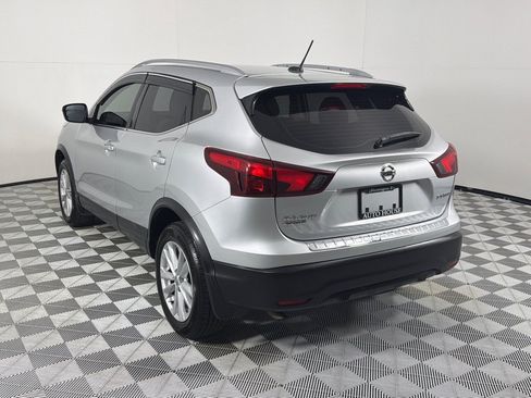 Used 2018 Nissan Rogue Sport SV AWD/4WD image 6