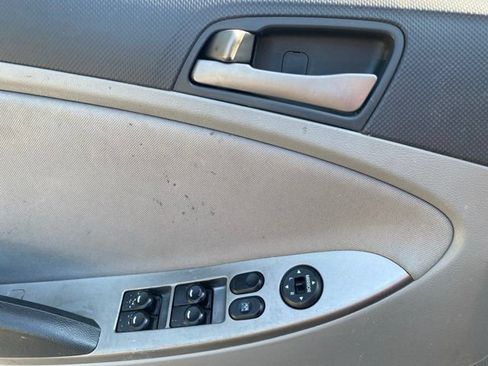 Used 2016 Hyundai Accent SE w/ Option Group 02 FWD image 20
