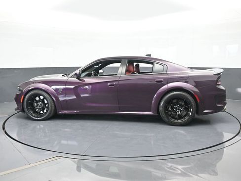 Used 2021 Dodge Charger SRT Hellcat image 3