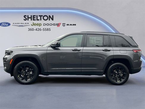 New 2025 Jeep Grand Cherokee image 2