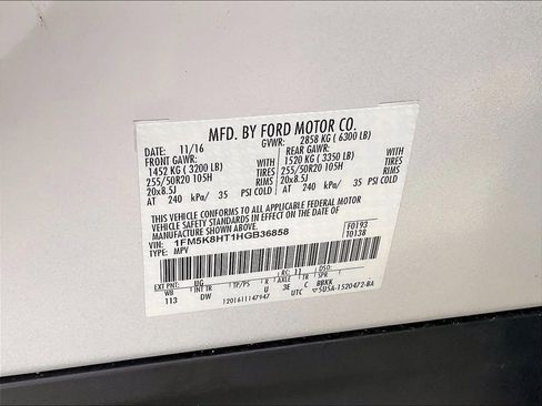Used 2017 Ford Explorer Platinum AWD/4WD image 34