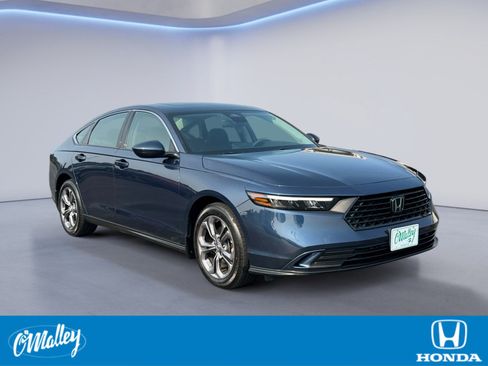 Certified 2023 Honda Accord EX image 7