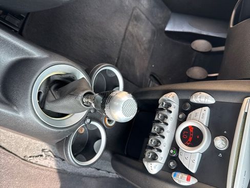 Used 2009 MINI Cooper Clubman Hardtop FWD image 15