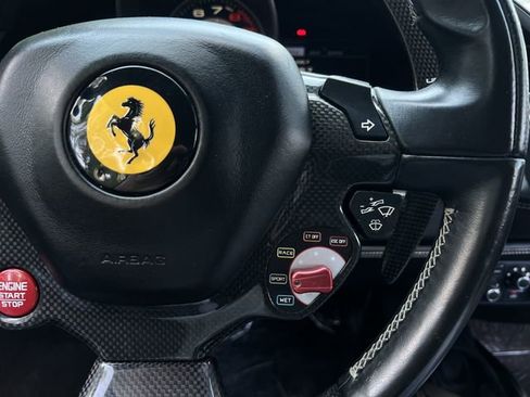 Used 2016 Ferrari 488 GTB image 31