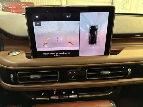 Used 2024 Lincoln Aviator Reserve w/ Elements Package Plus RWD image 17