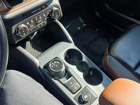 Used 2024 Ford Bronco Sport Outer Banks image 38