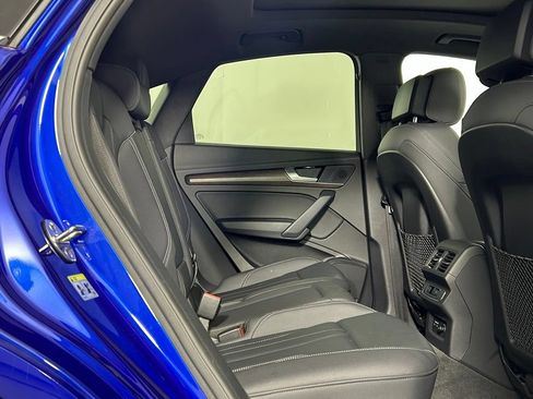 Used 2021 Audi Q5 2.0T Premium w/ Convenience Package AWD/4WD image 13
