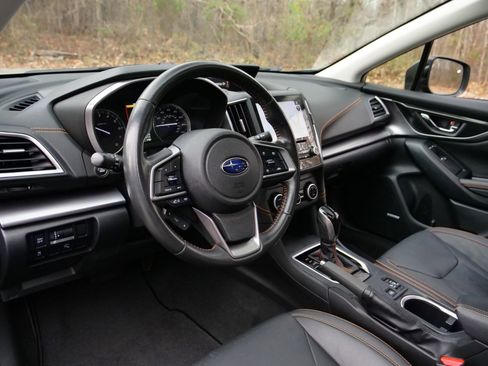 Used 2019 Subaru Crosstrek 2.0i Limited w/ Moonroof Package w/Navigation image 2