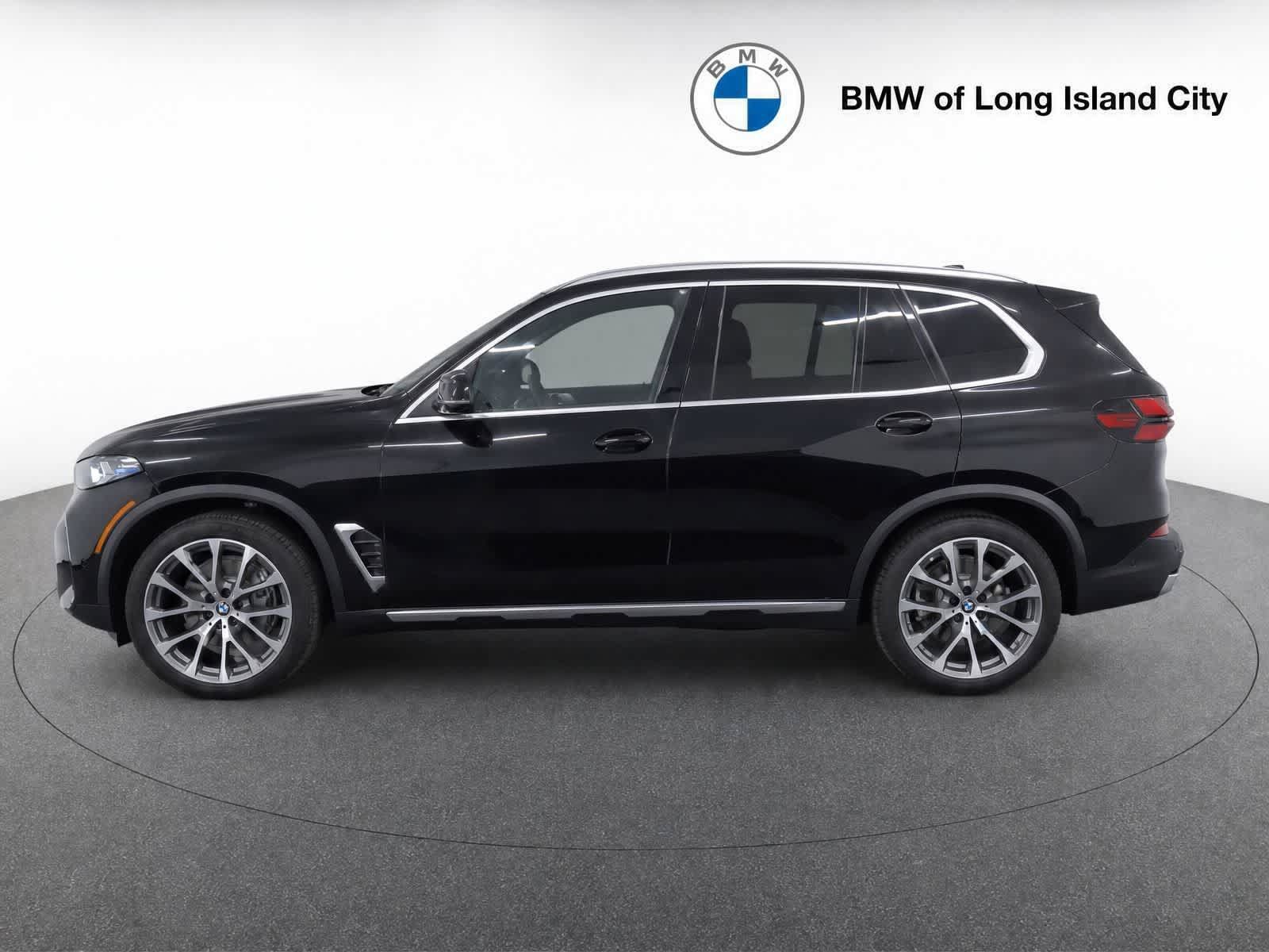 New 2026 BMW X5 xDrive40i w/ Climate Comfort Package AWD/4WD image 4
