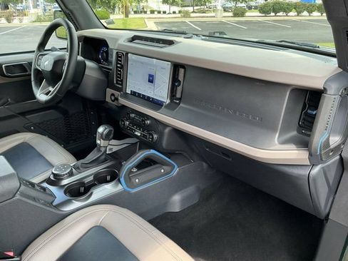 Used 2024 Ford Bronco Wildtrak AWD/4WD image 20