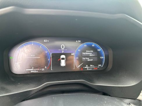Used 2023 Toyota RAV4 Limited FWD image 13