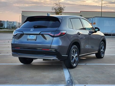 Used 2025 Honda HR-V EX-L image 5