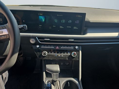 Certified 2025 Hyundai Sonata SE FWD image 13