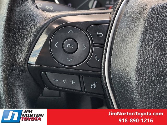 Used 2018 Toyota Camry SE w/ Moonroof Package FWD image 28