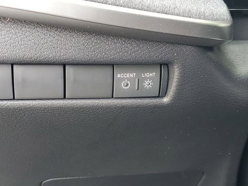New 2026 Nissan Kicks SV w/ SV Premium Package AWD/4WD image 19
