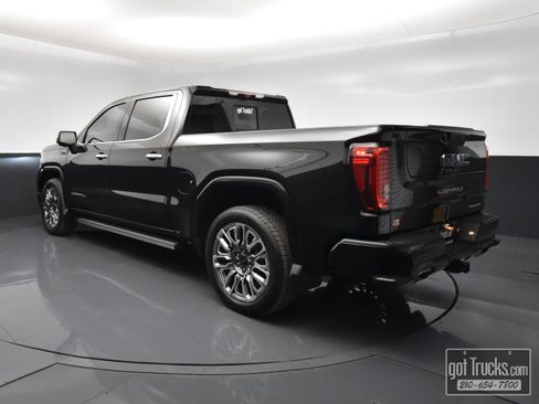 Used 2023 GMC Sierra 1500 Denali Ultimate image 5