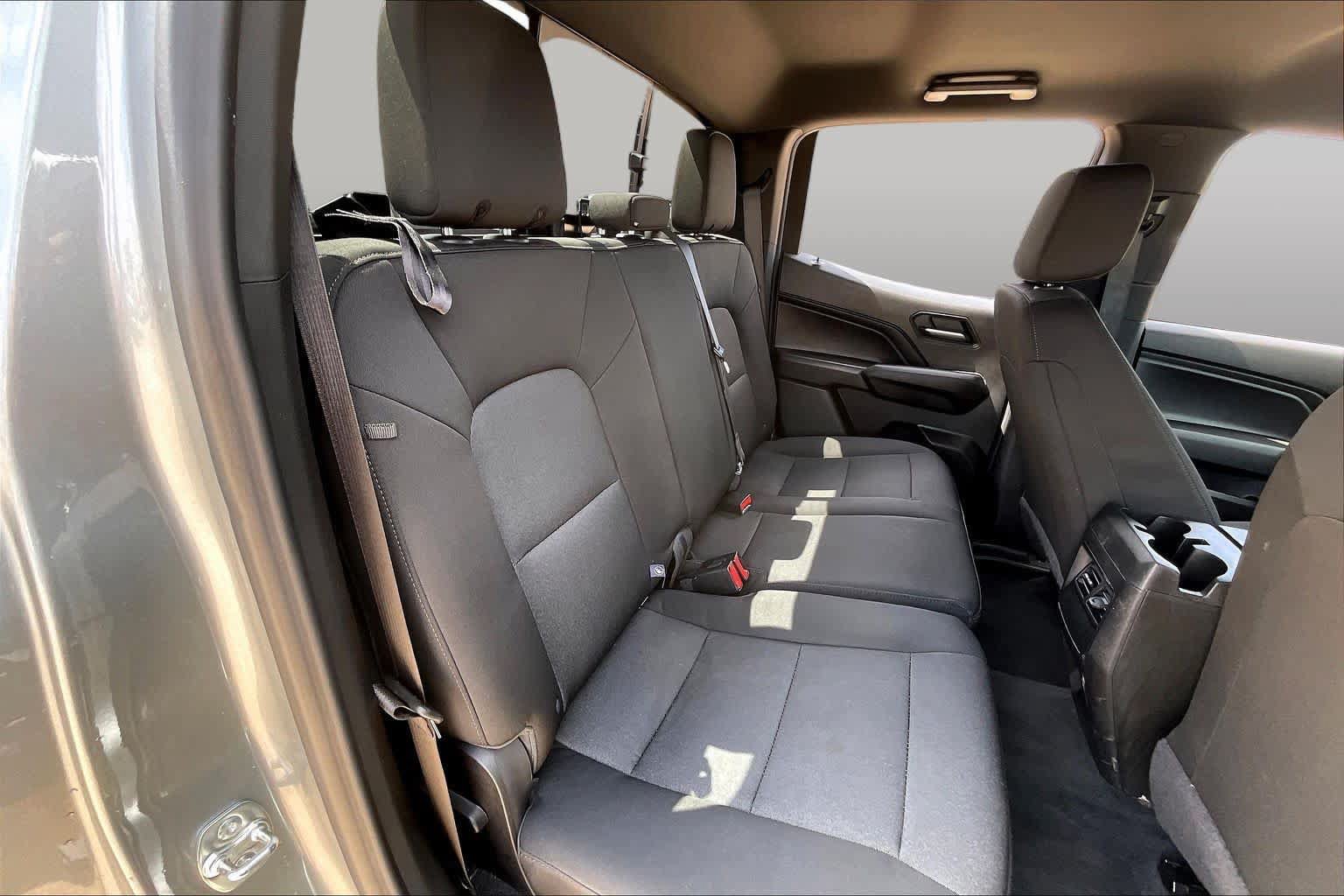 Used 2024 Chevrolet Colorado Trail Boss w/ Advanced Trailering Package AWD/4WD image 19