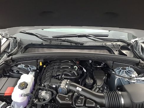 New 2025 Jeep Grand Cherokee Laredo w/ Luxury Tech Group I image 40