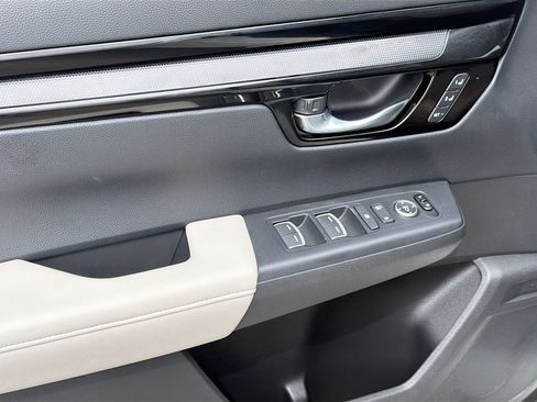 Used 2024 Honda CR-V EX-L image 16