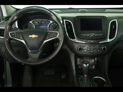 Used 2021 Chevrolet Equinox LT FWD image 13