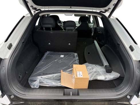 New 2026 Kia EV6 Wind RWD image 17