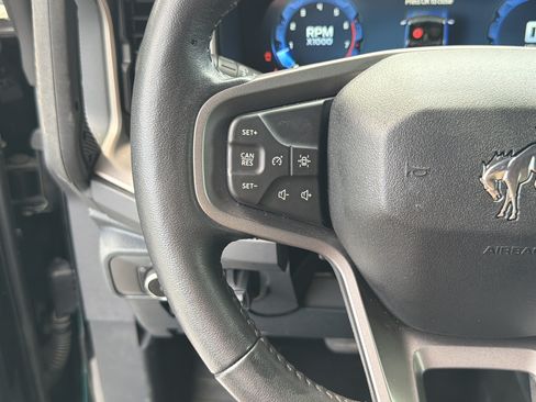 Used 2025 Ford Bronco Outer Banks AWD/4WD image 27