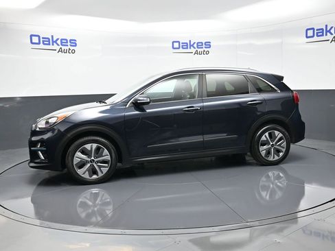 Certified 2019 Kia Niro EX w/ Cold Weather Package 2.0 image 5